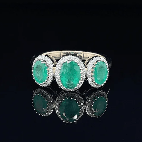 Men's Agate Engagement Rings in Sterling Silver with a Mosaic - Style InlayThree Stone Halo Style Emerald & Diamond ring