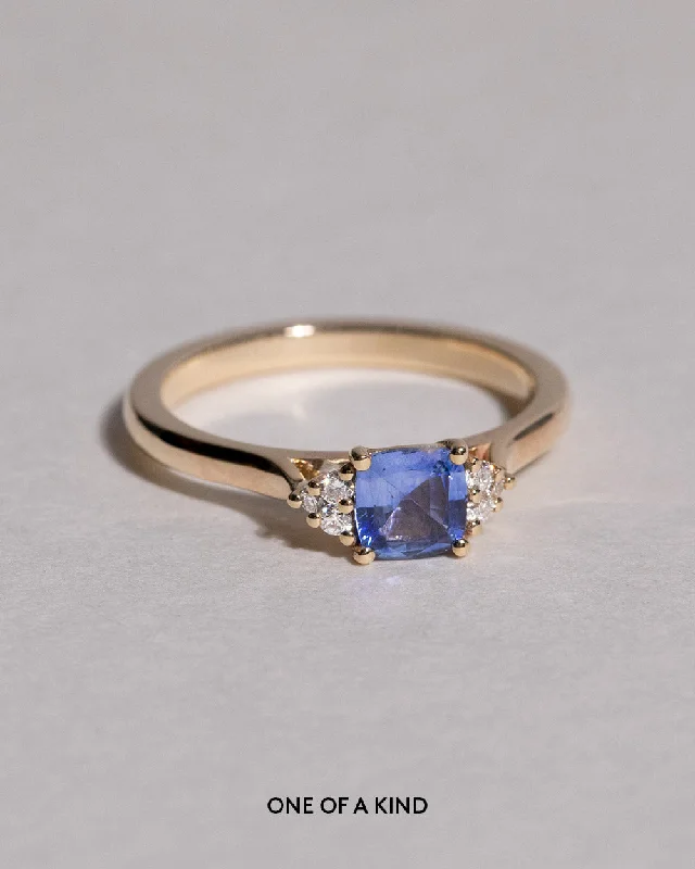 Men's Tanzanite Engagement Rings in Palladium with a Three - Stone ArrangementFleur 0.58ct Sapphire Ring