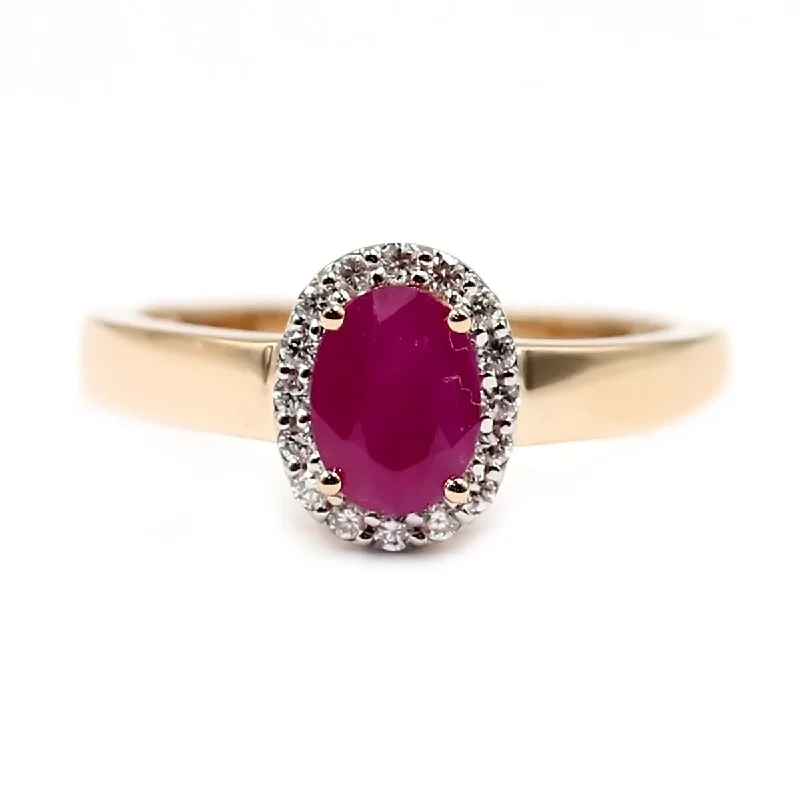 Alexandrite Gemstone Rings in Platinum with a Hidden Halo for a Rare and Luxurious Piece14Kt Yellow Gold Ruby and White Diamond Ring