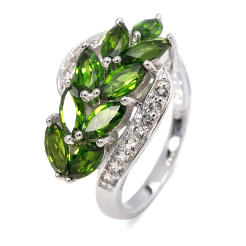 Agate Gemstone Rings in Sterling Silver with a Mosaic - Inspired Inlay for a Bohemian Style925 Sterling Silver Chrome Diopside and White Topaz Ring