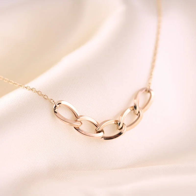 simple chain necklaces everyday wearCurb Link & Chain Necklace