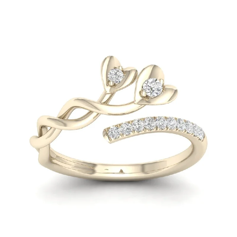 De Couer 10k Yellow Gold 1/6ct TDW Diamond Heart Promise Ring