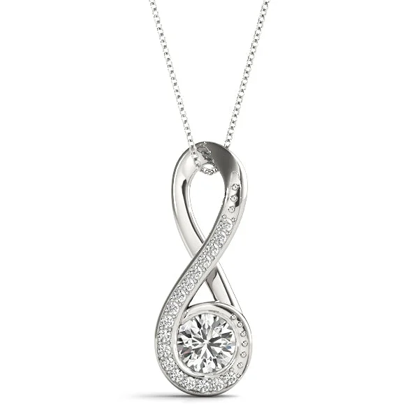 Chunky chain necklaces for bold looksBrilliant cut Diamonds "Infinity" Pendent