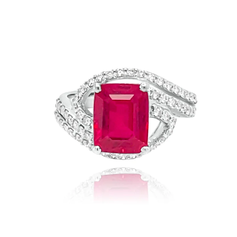 Birthstone necklaces for momsEmerald cut Ruby& Brilliant cut Diamonds “Nadia“ Ring