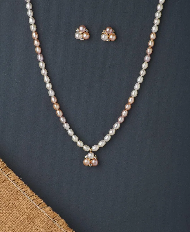 chain necklaces for bridesBeautiful Real Pearl Necklace Set