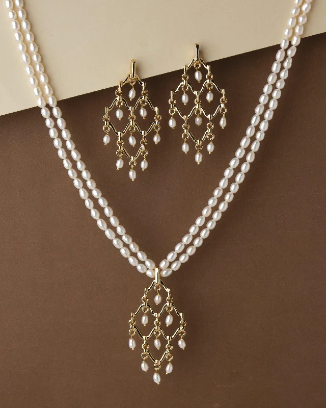 luxury chain necklaces brandsTraditional Pearl Necklace Set