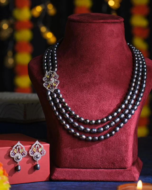 casual chain necklaces for teensThe Nakshatra Pearl Necklace Set