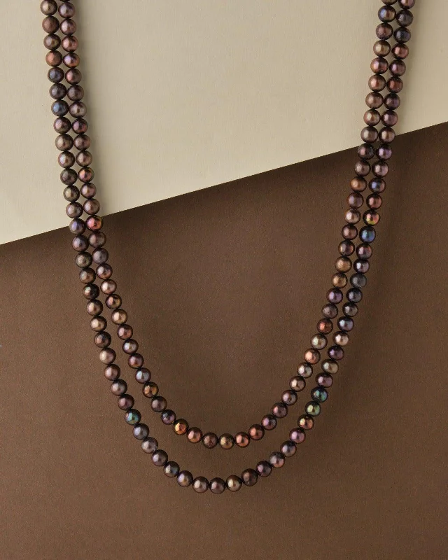 Figaro chain necklaces featuresTraditional Brown Pearl Necklace