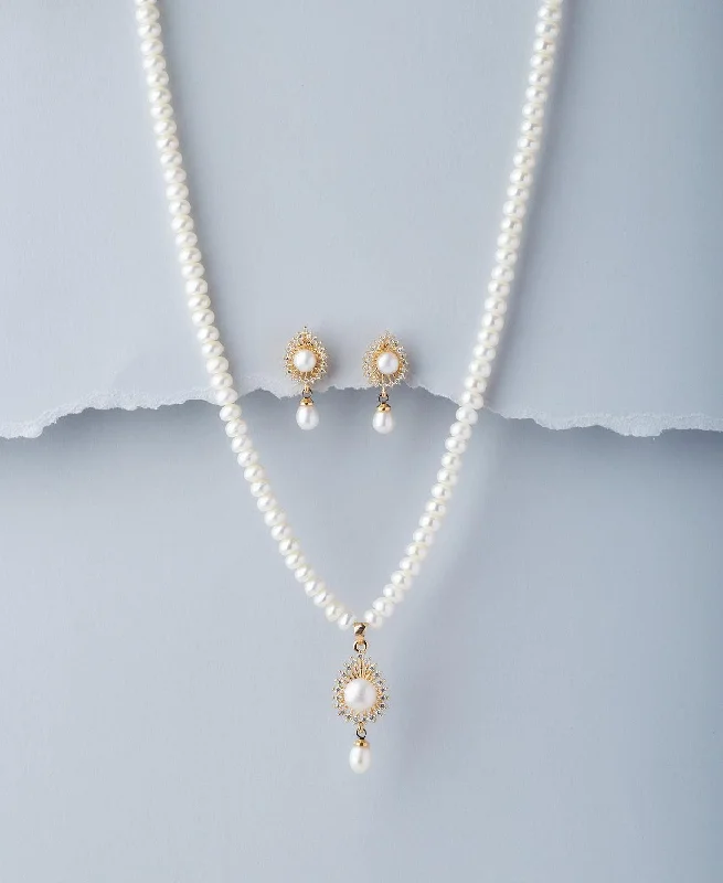 kids chain necklaces safetyTraditional Pearl Necklace Set