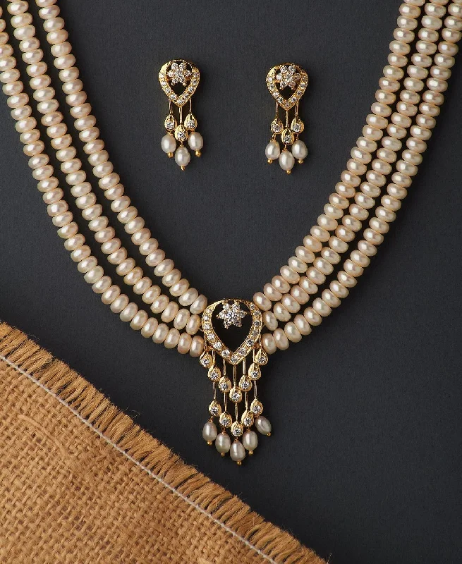 fashion chain necklaces for womenTraditional Pearl Necklace Set