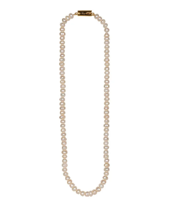 Figaro chain necklaces featuresTrendy Single line Pearl Necklace