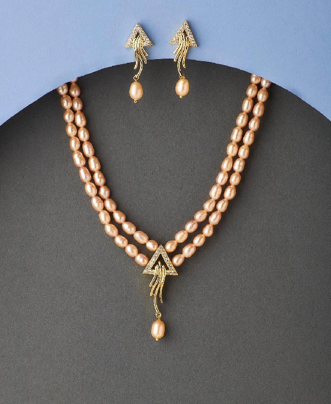 vintage style chain necklacesTrendy Stone Studded Pearl Necklace Set