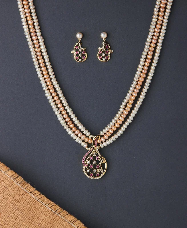 fashion chain necklaces for womenTrendy Stone Studded Pearl Necklace Set