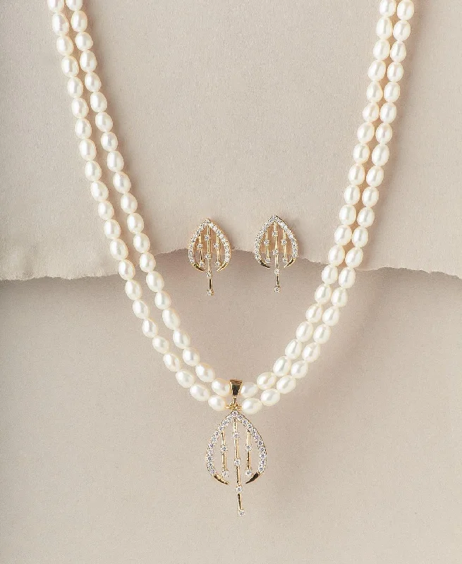 modern chain necklaces for girlsVintage Real Pearl Necklace Set